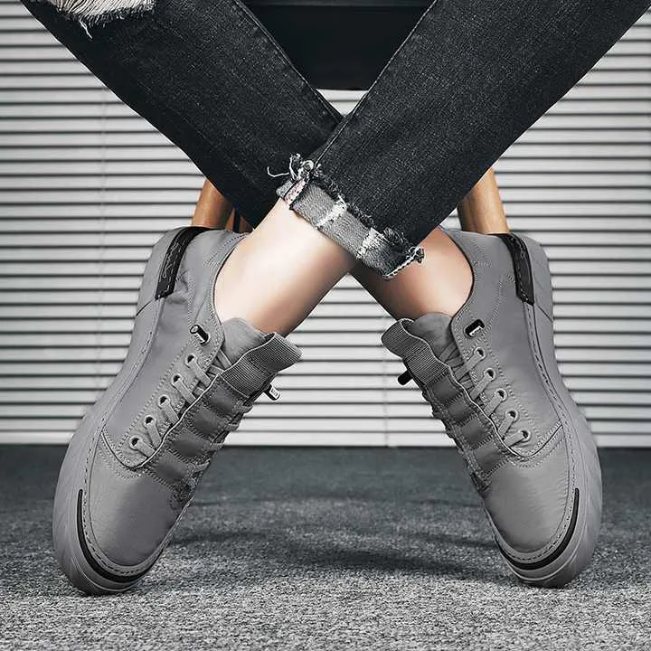 أحذية قماشية كاجوال مريحة على الموضة الصيفية . Korean Summer Fashion Casual Comfortable Canvas