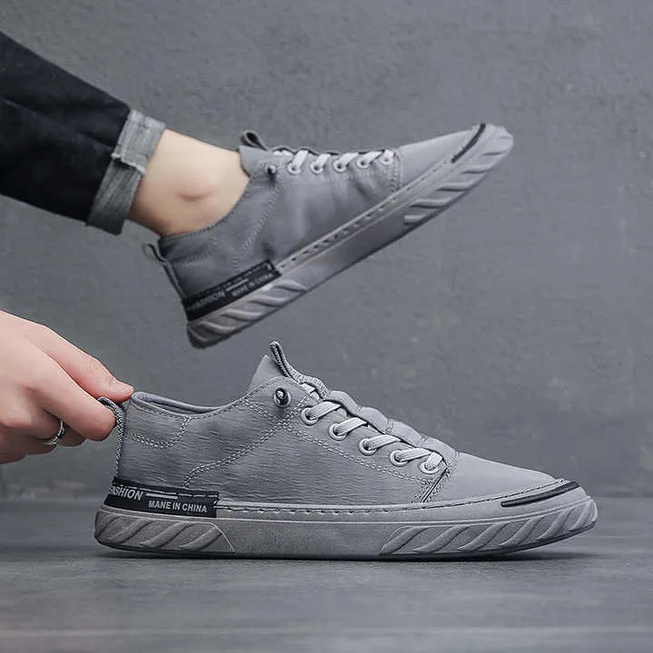 أحذية قماشية كاجوال مريحة على الموضة الصيفية . Korean Summer Fashion Casual Comfortable Canvas
