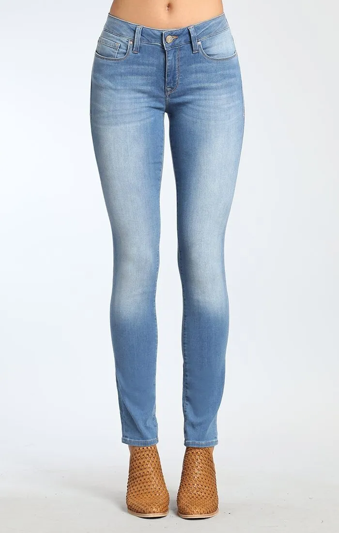 ALEXA SKINNY IN LT BRUSHED SHANTI