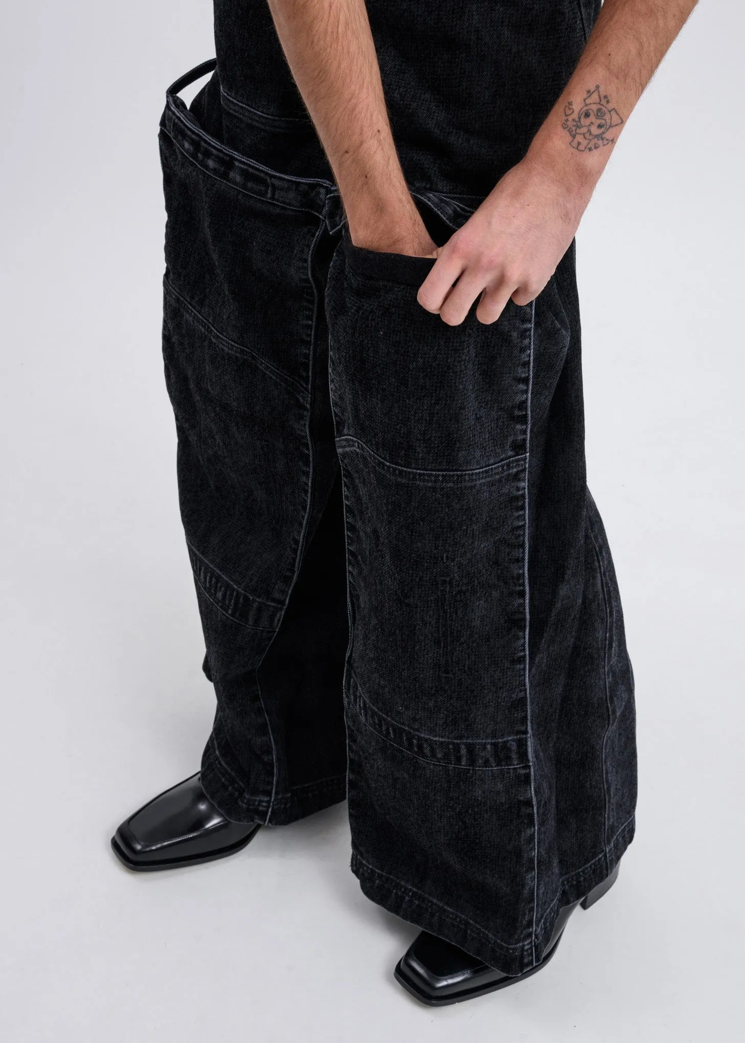 Black Pop-Up Cargo Trouser