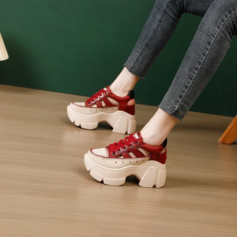 Breathable and versatile corrective sandals