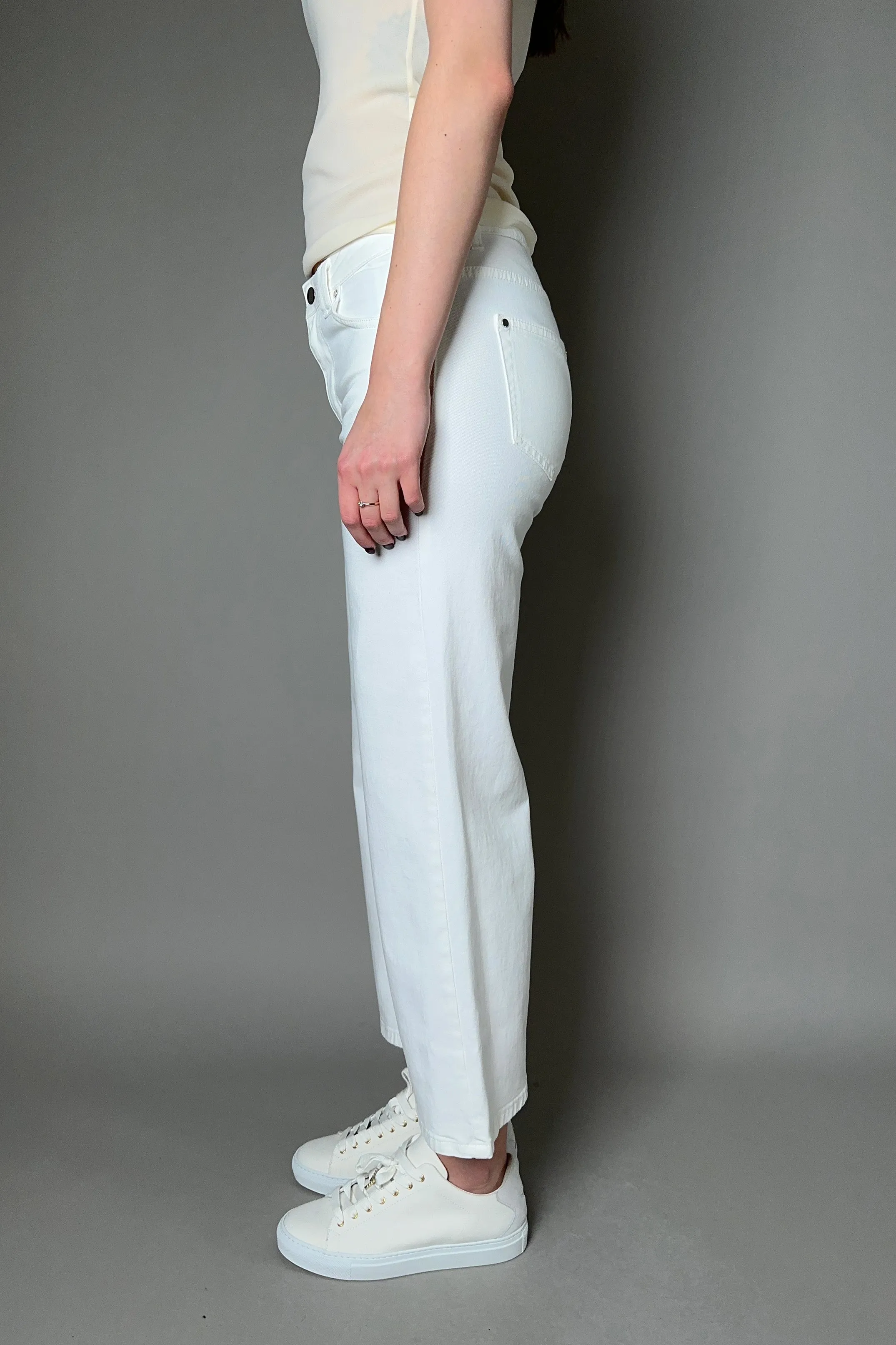 D. Exterior Cropped Wide Jeans in White
