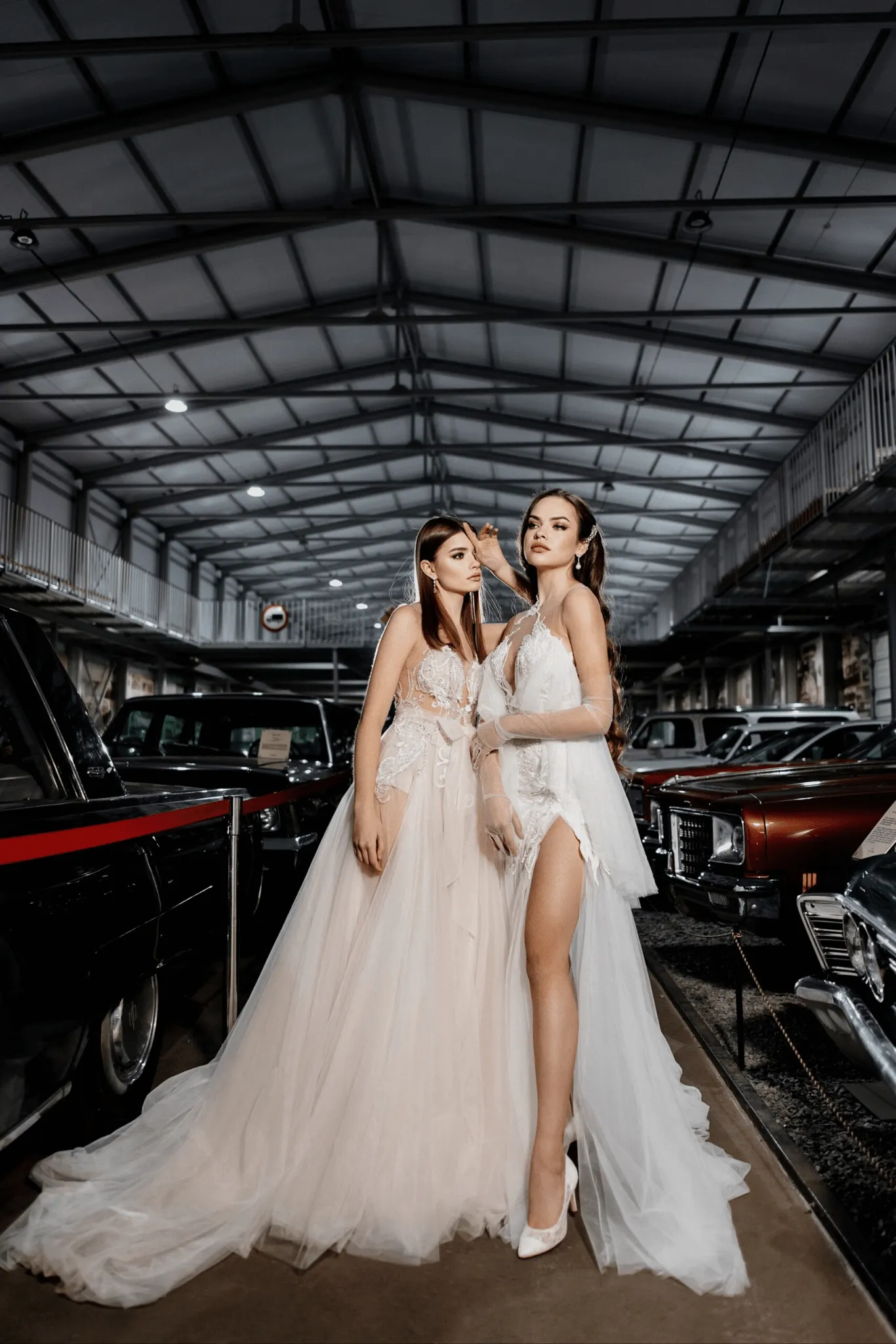 Ivory Sexy Summer Wedding Dress and Floral Applique Dress - Tulle Wedding Dress with V-Neck and High Slit Plus Size - MONROE