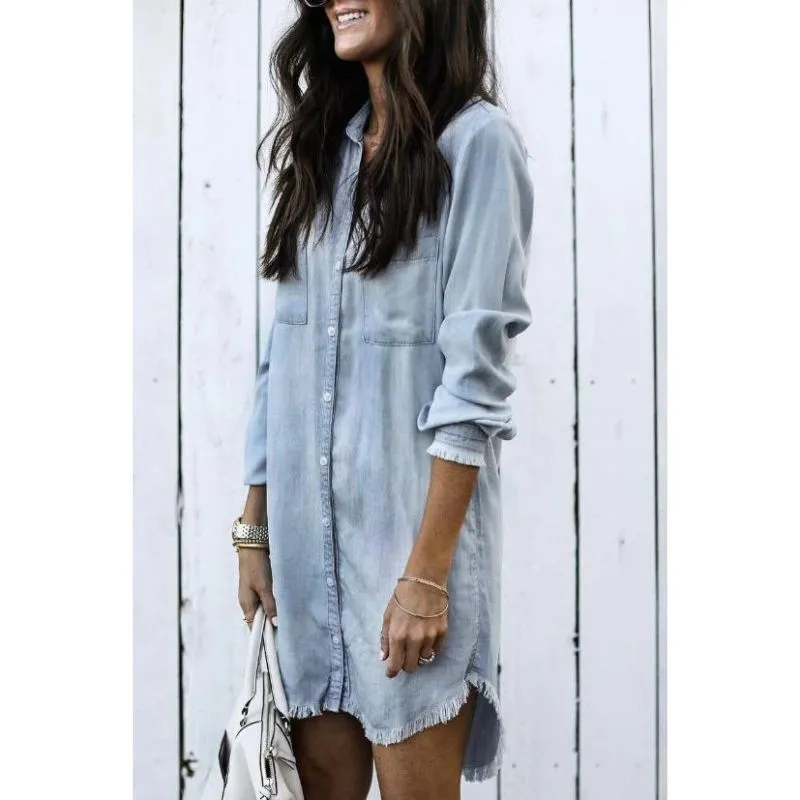 Mira - Modieuze Denim Jurk Met Comfortabele Pasvorm En Stoere Look