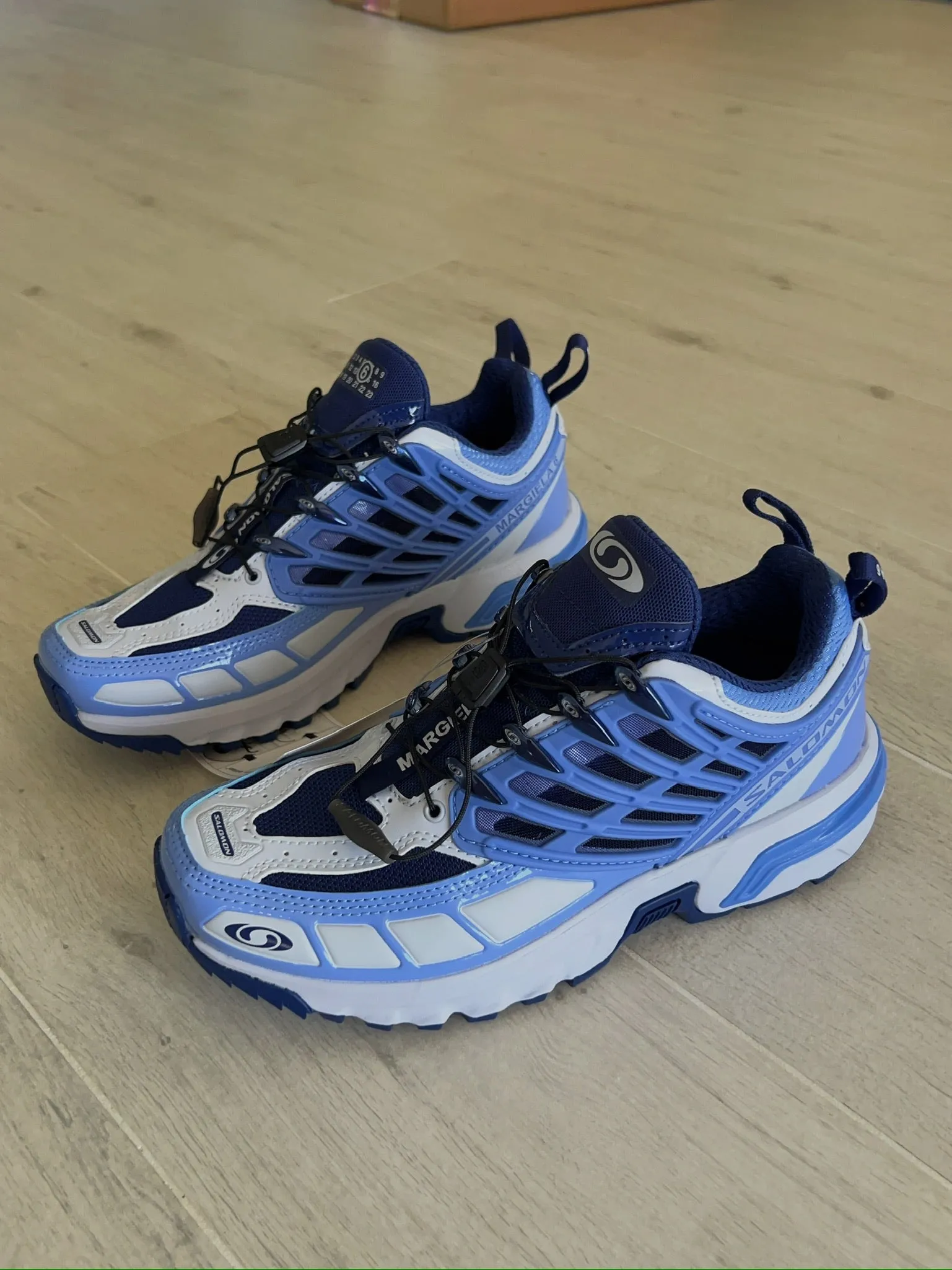 MM6 - MM6 X SALOMON ACS PRO SNEAKERS / LIGHT BLUE
