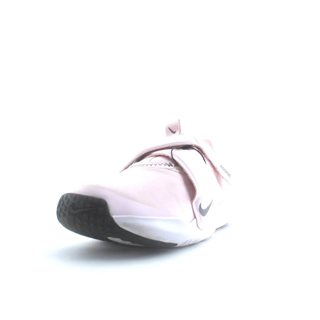 NIKE FLEX ADVANCE