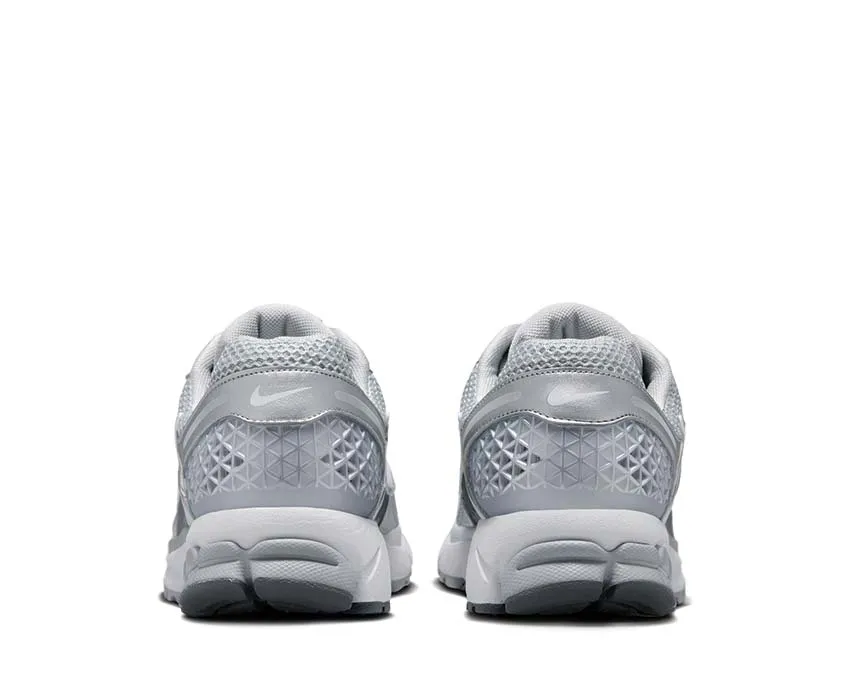 Nike Zoom Vomero 5 "Cool Grey"