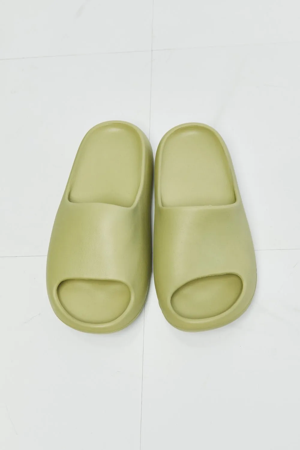 Open Toe Rubber Slide Sandals in Sage