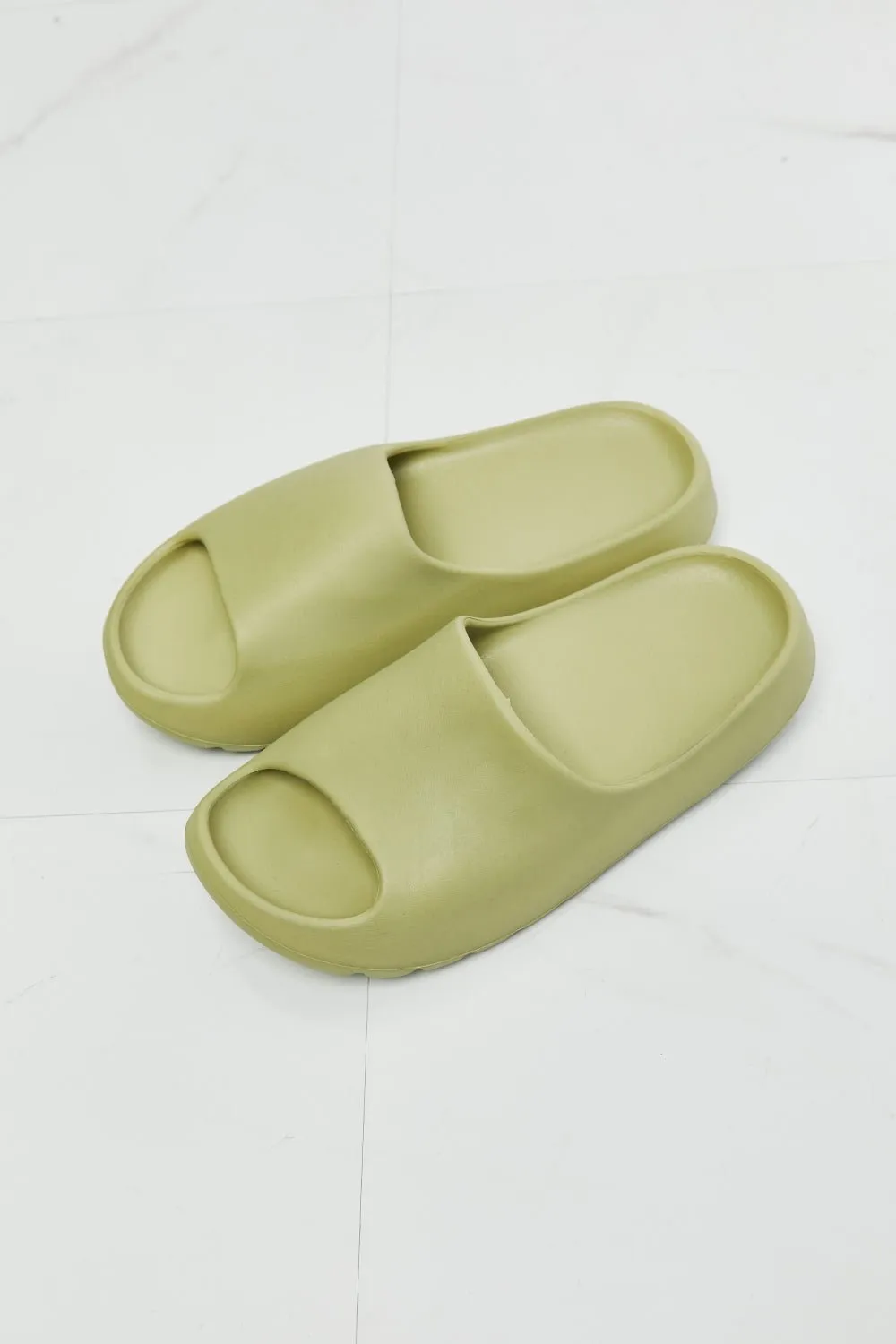 Open Toe Rubber Slide Sandals in Sage