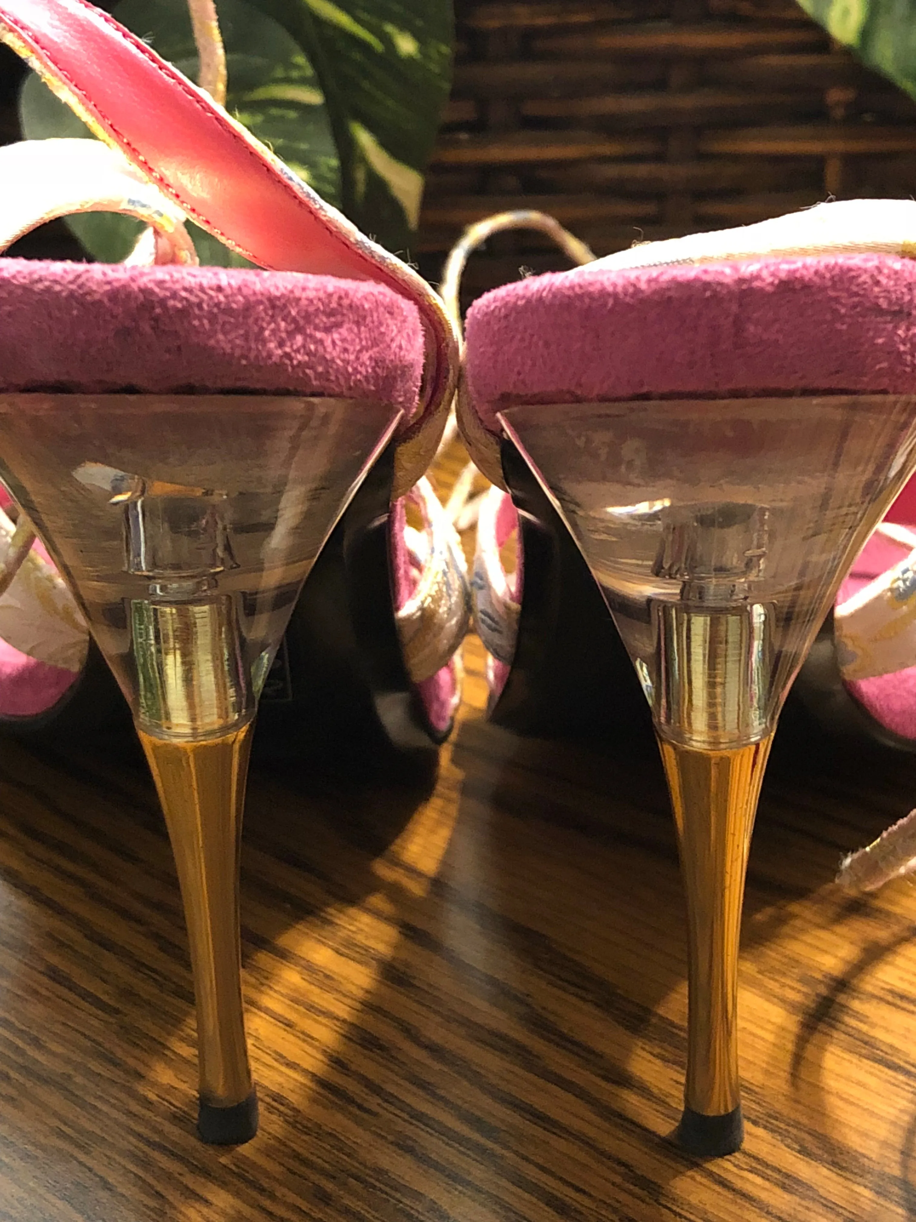 Unze Tie Up Heel Sandals - US Size 7 - Used