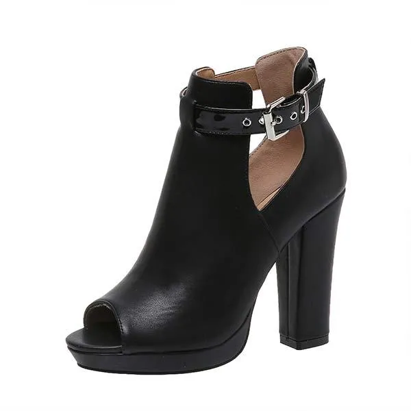 Women's Round-Toe Chunky Heel Buckled Sandals 98890555C